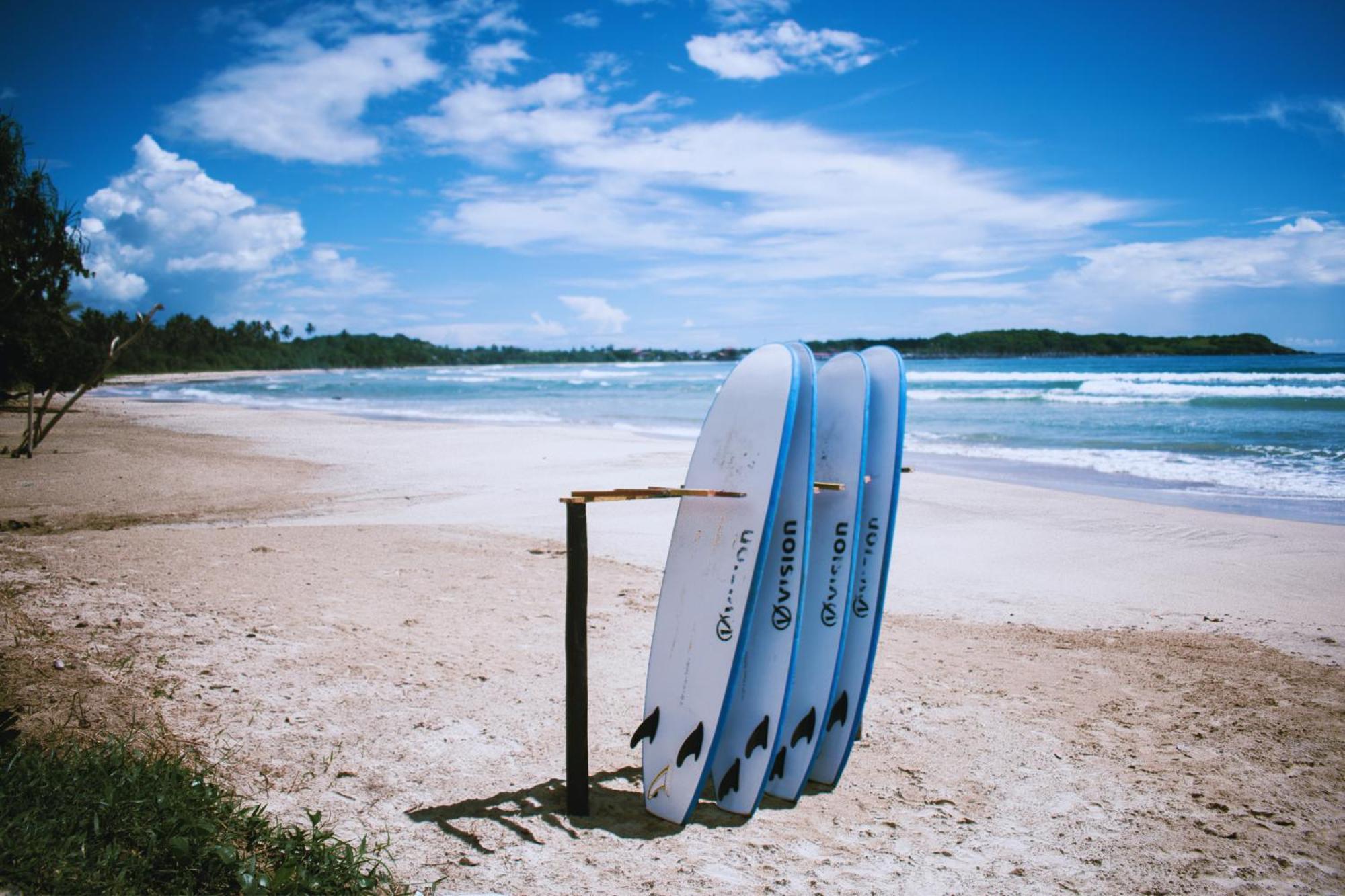 Calma - Surf, Yoga & Coffee On A Private Beach Dikwella Ngoại thất bức ảnh