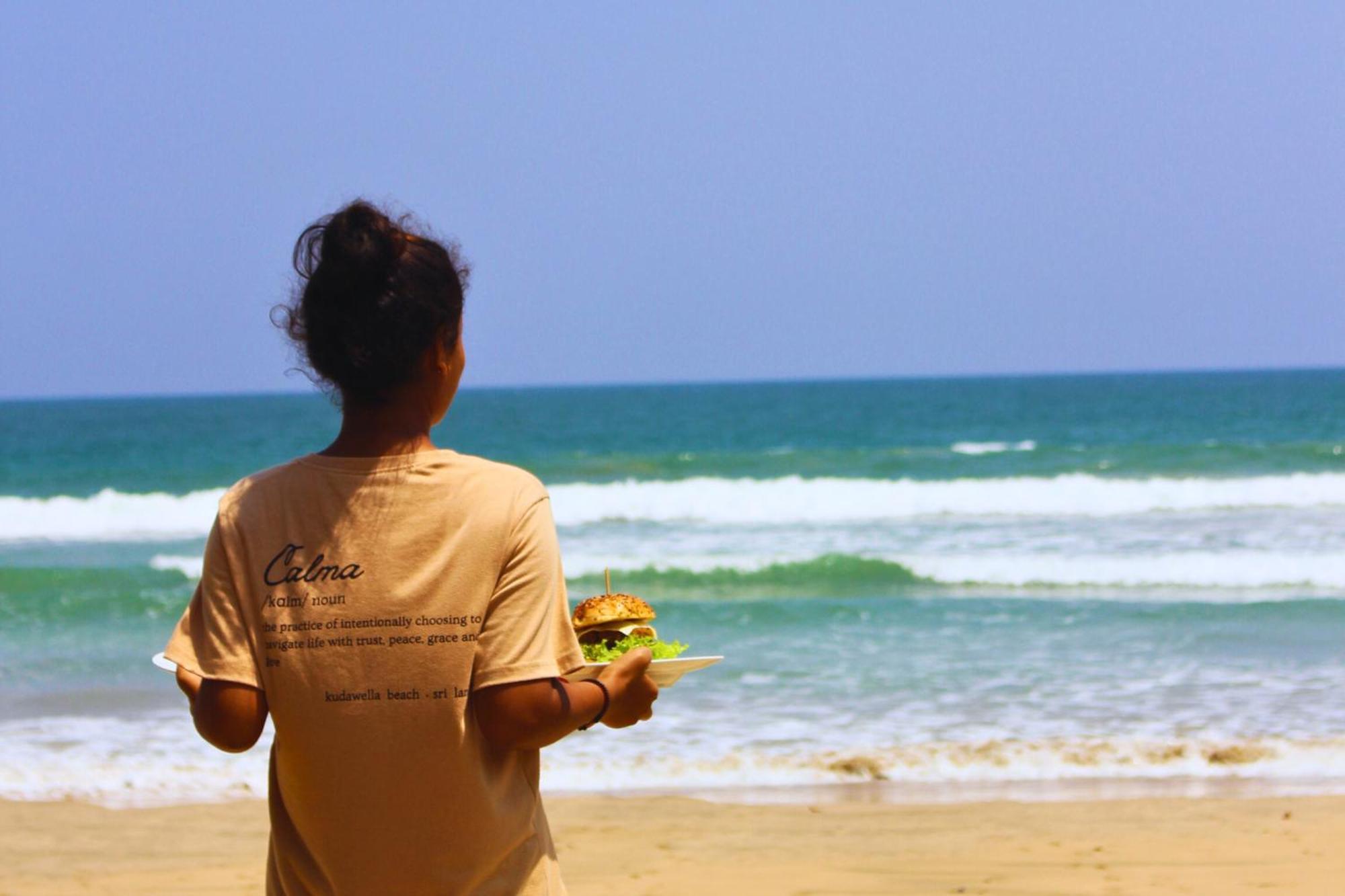 Calma - Surf, Yoga & Coffee On A Private Beach Dikwella Ngoại thất bức ảnh