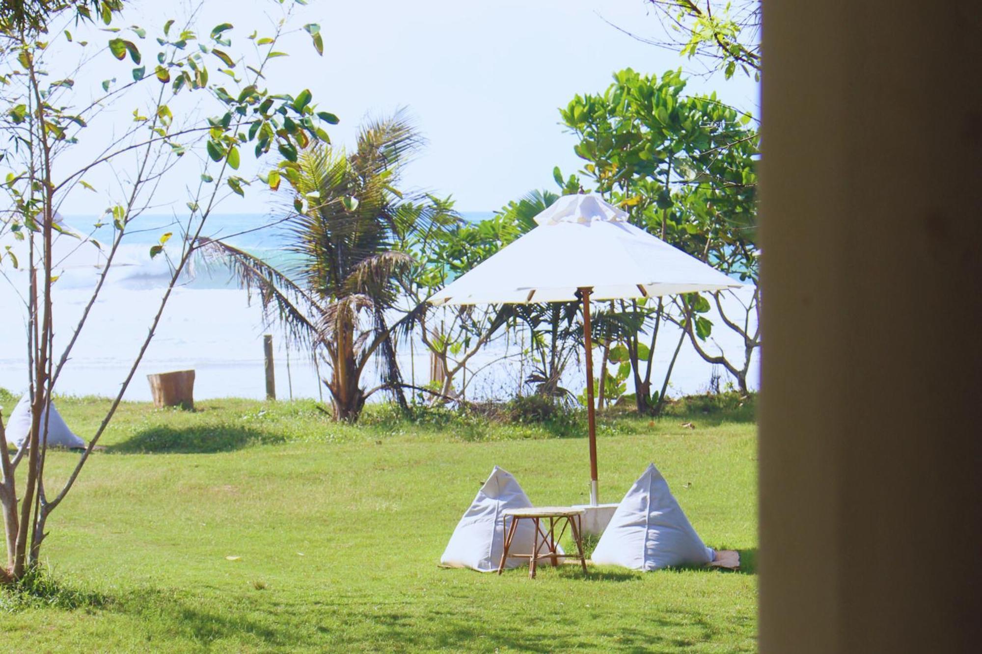 Calma - Surf, Yoga & Coffee On A Private Beach Dikwella Ngoại thất bức ảnh